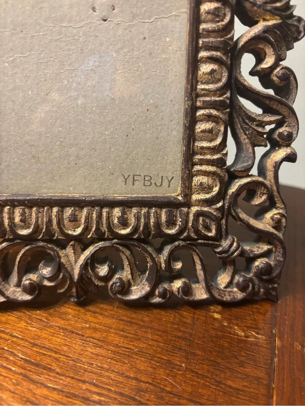 Ornate Decorative GOLD/Bronze-Tone Picture Frame - Elegant Home Accent